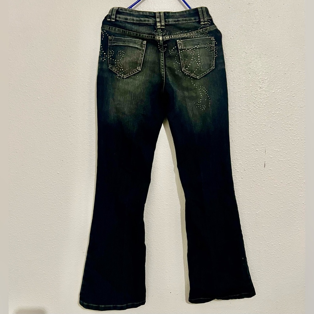 Magnet Women’s stretchy Jeans Size 2